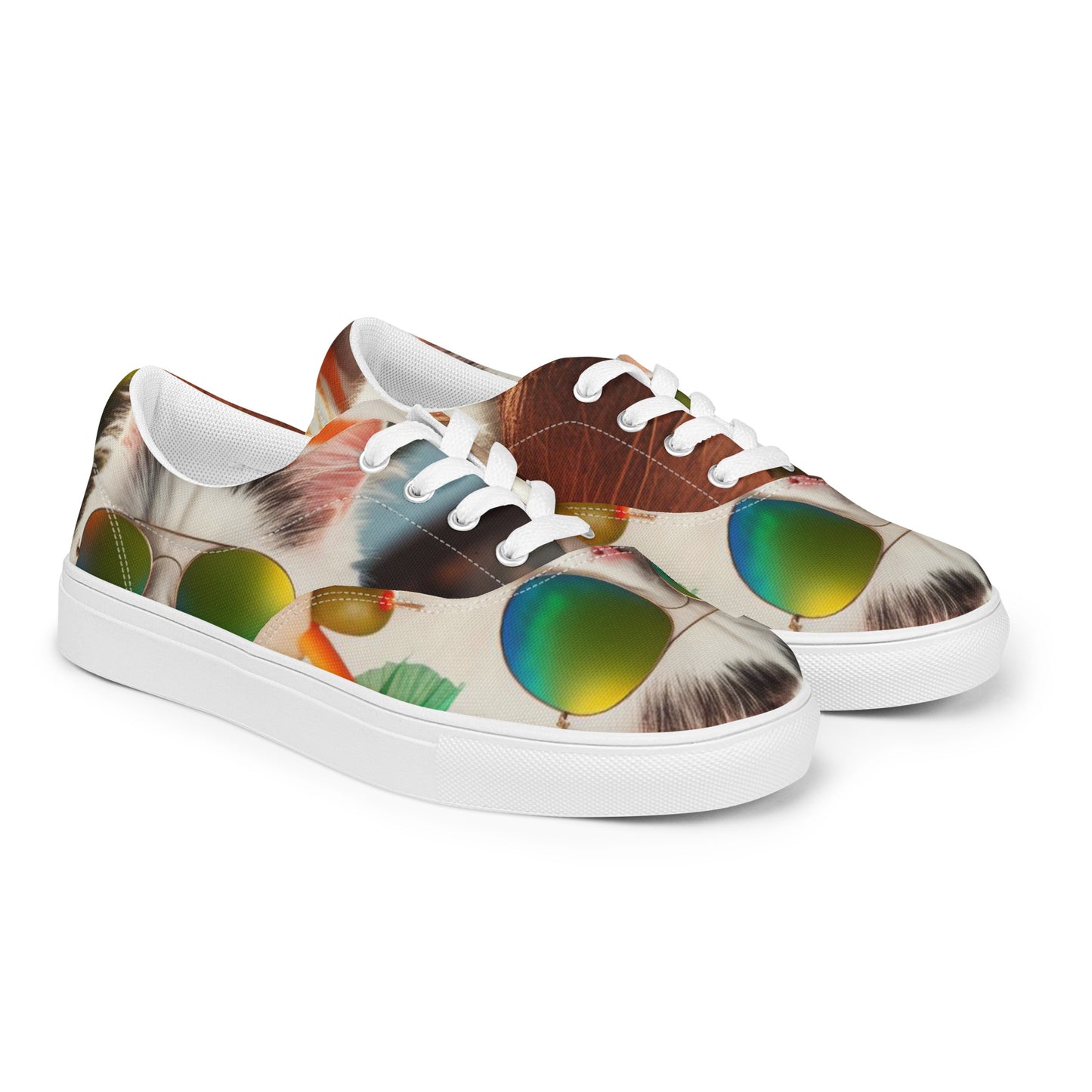 Women’s lace-up canvas shoes
