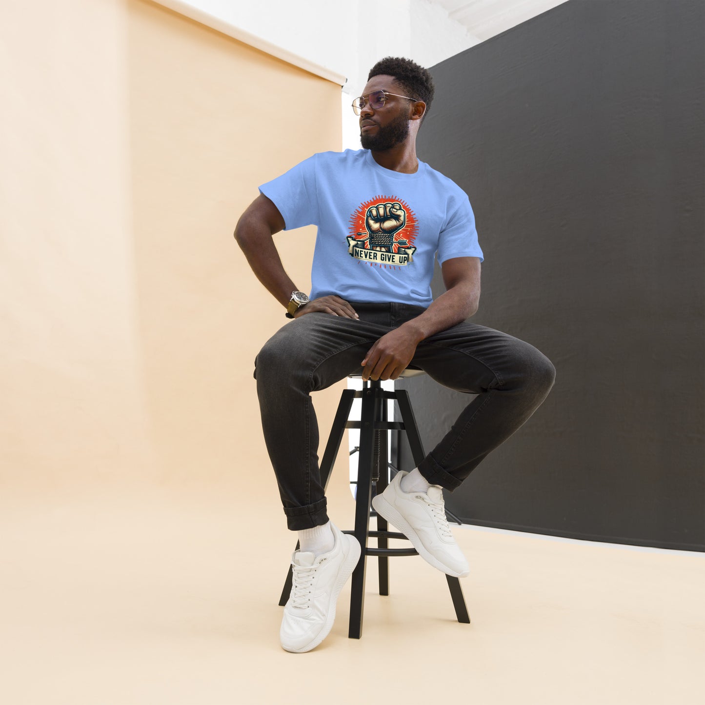 Klassisches Herren-T-Shirt
