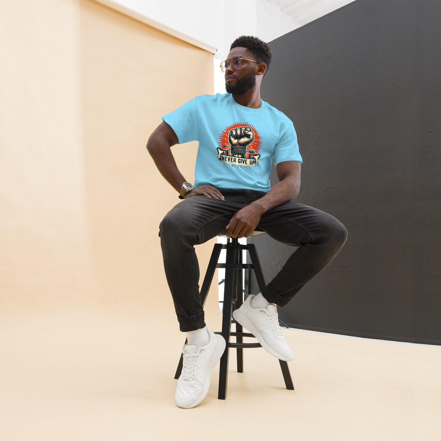 Klassisches Herren-T-Shirt