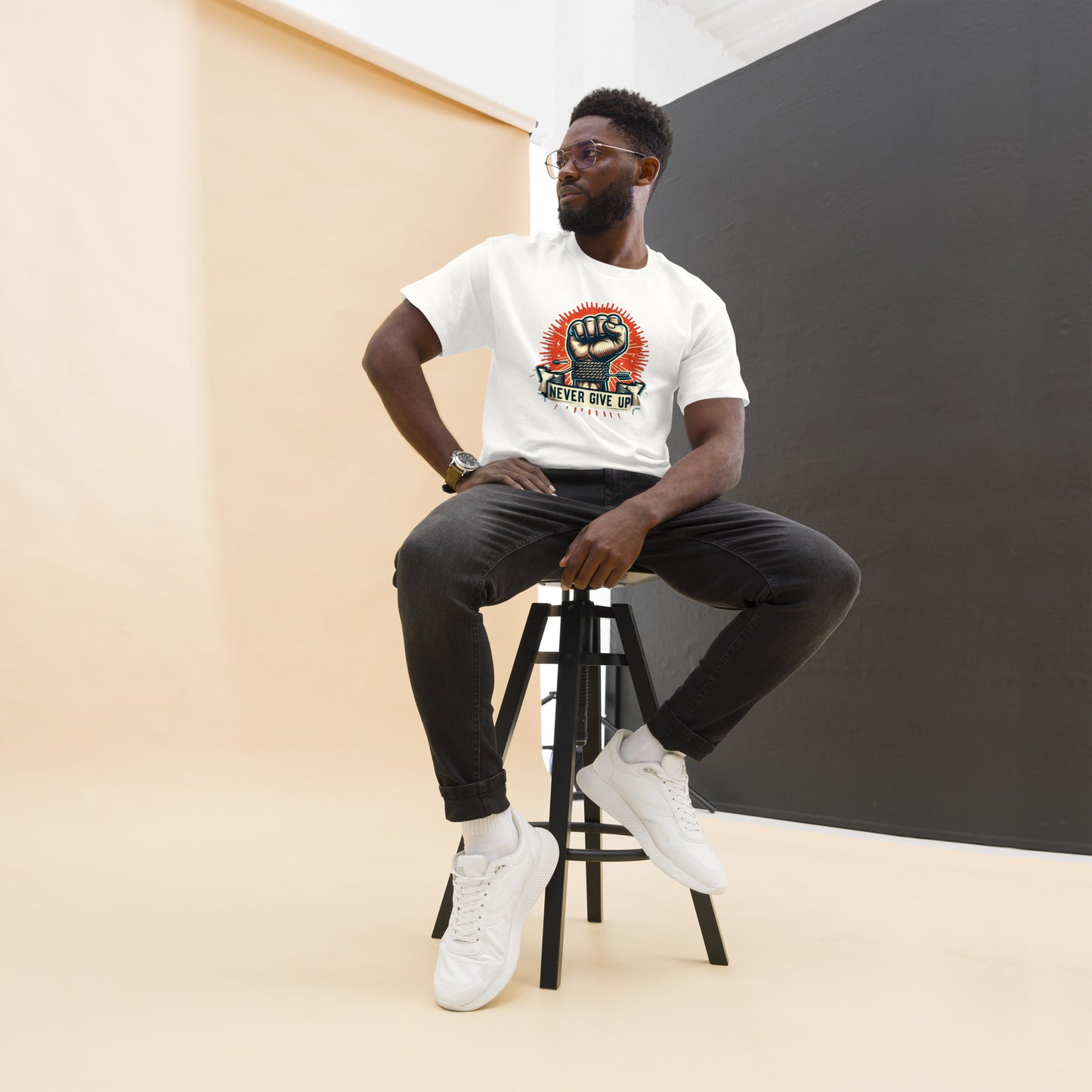 Klassisches Herren-T-Shirt