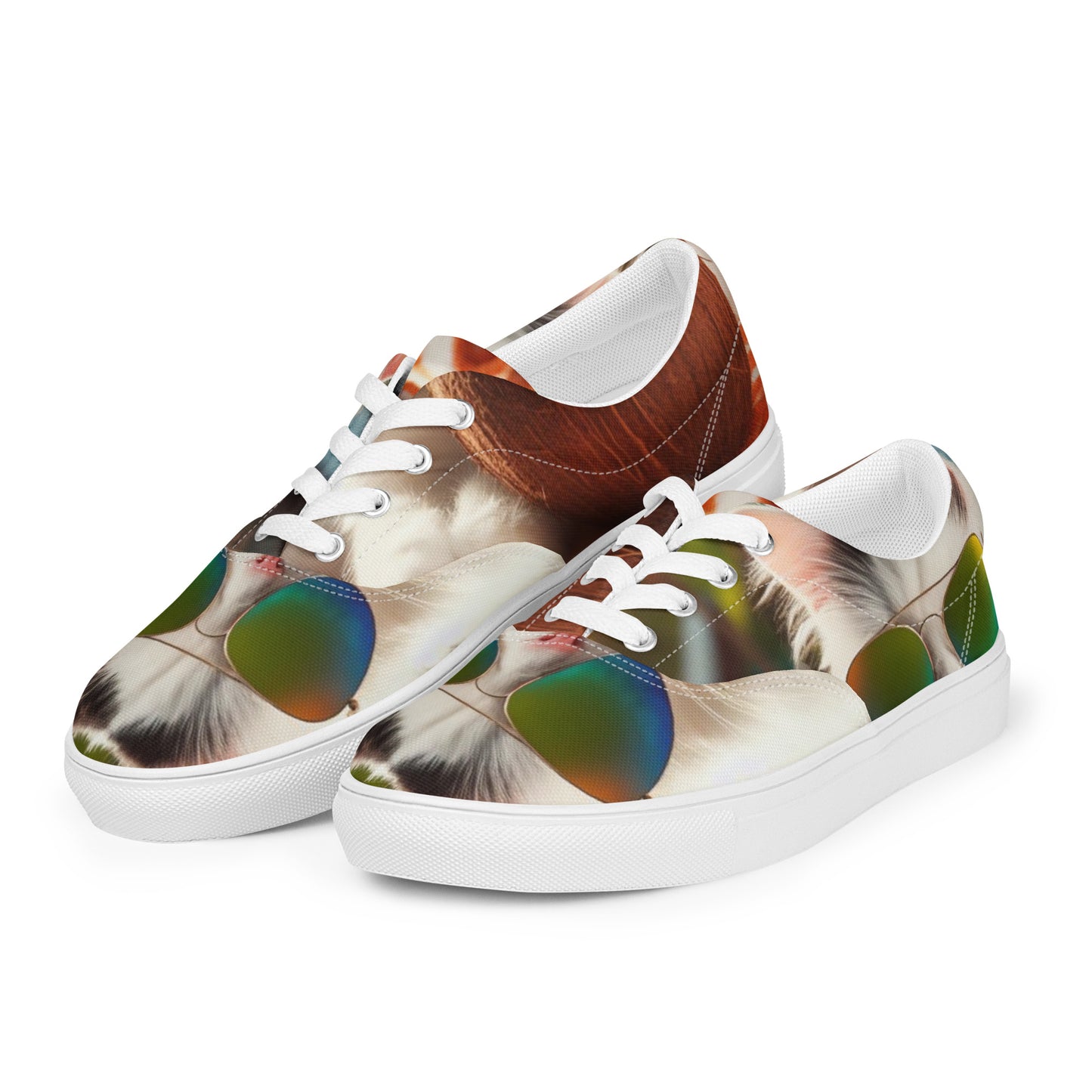 Women’s lace-up canvas shoes