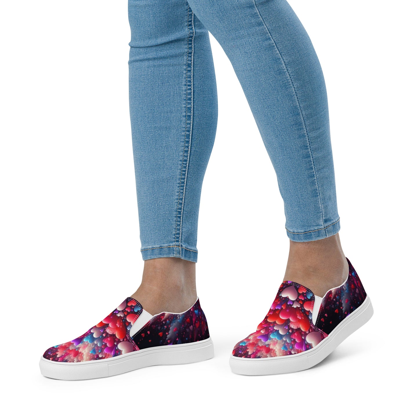 Women’s slip-on canvas shoes