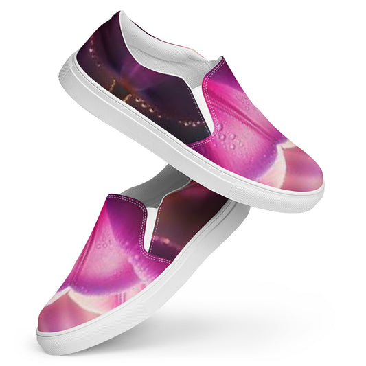 Women’s slip-on canvas shoes